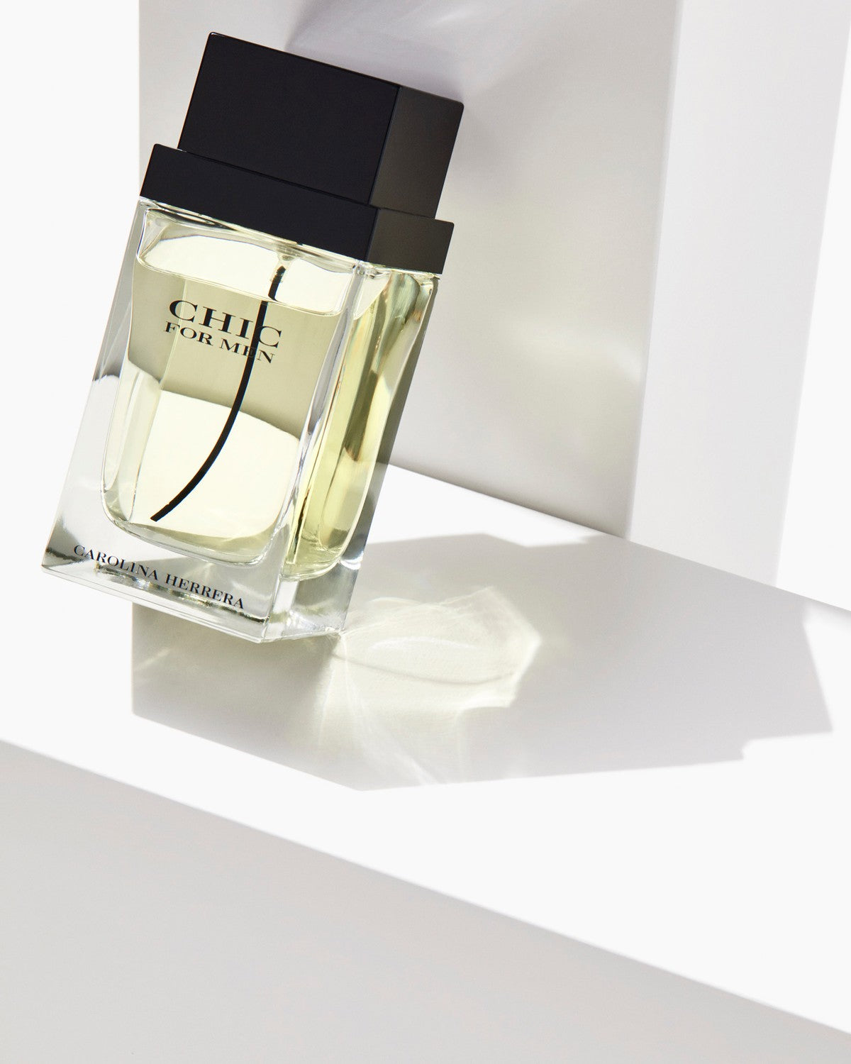 CHIC For Men - Carolina Herrera